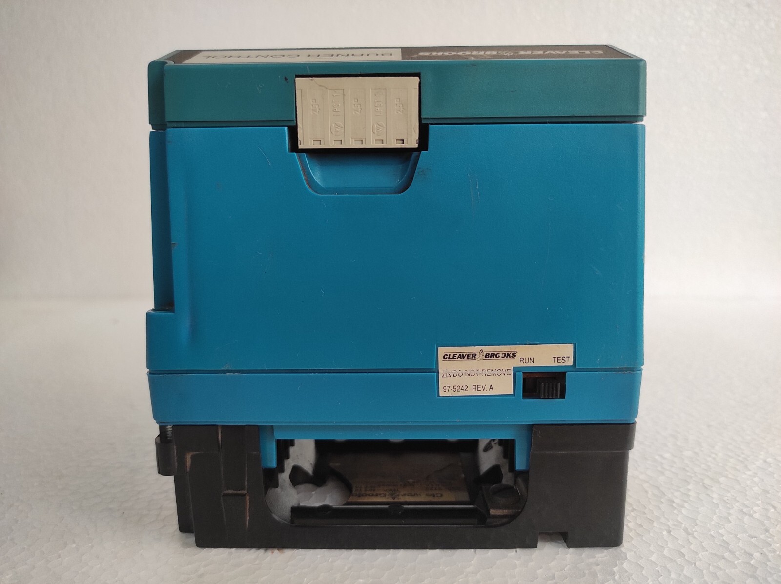 admin/uploads/uploads/Cleaver Brooks 833-2725 rm_3.webp